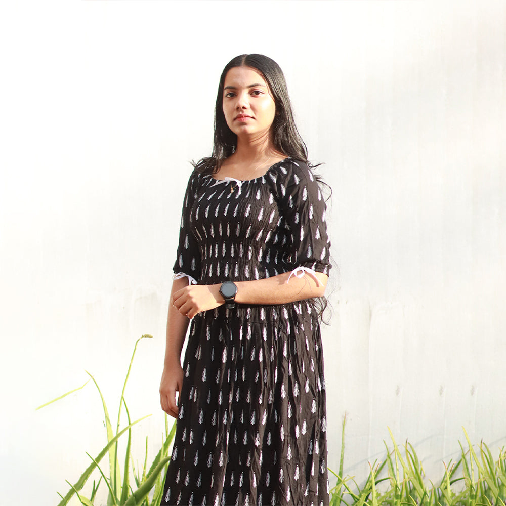 Velora Black Printed Midi